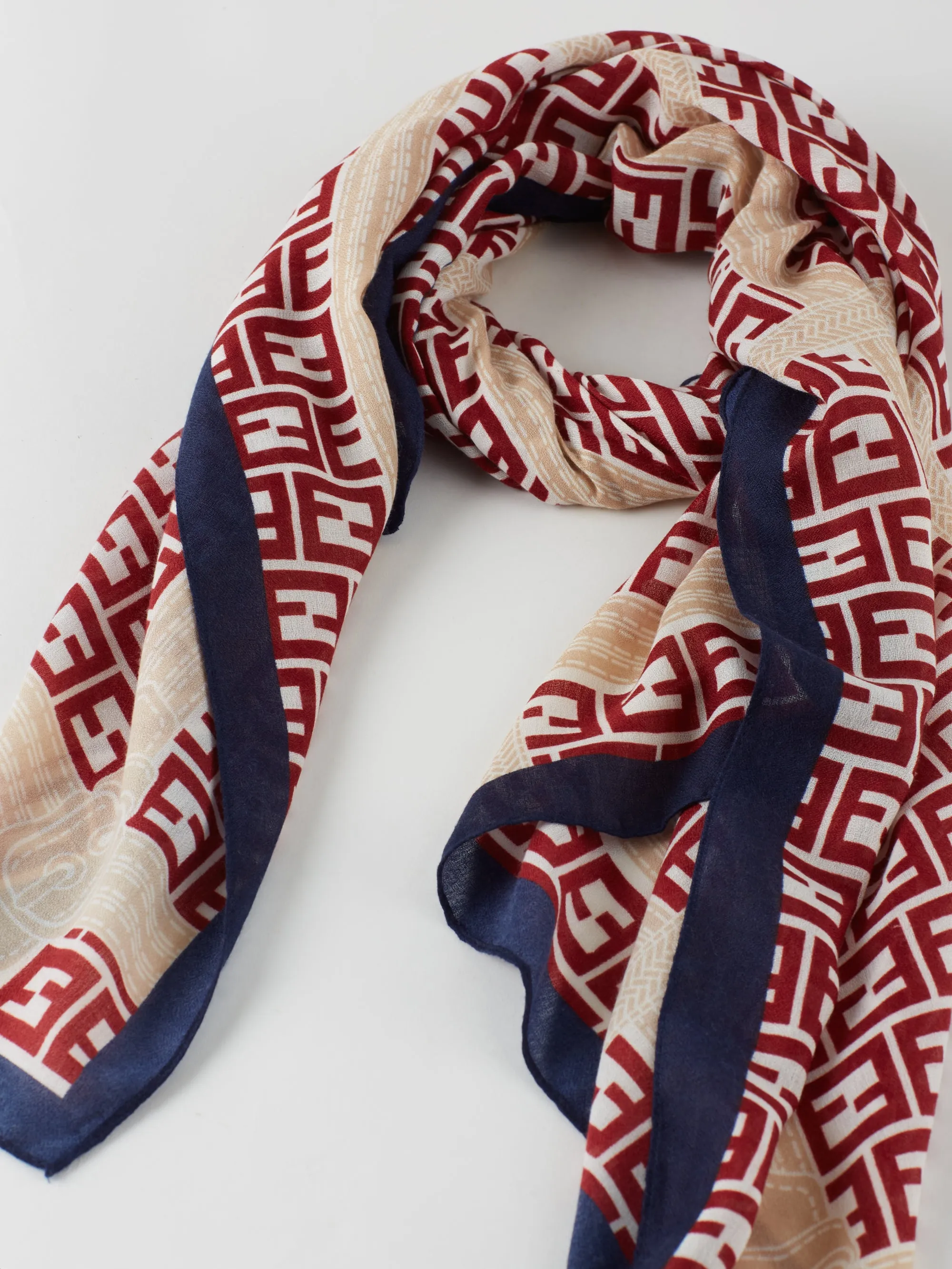 Antionette Pattern Scarf - Brown