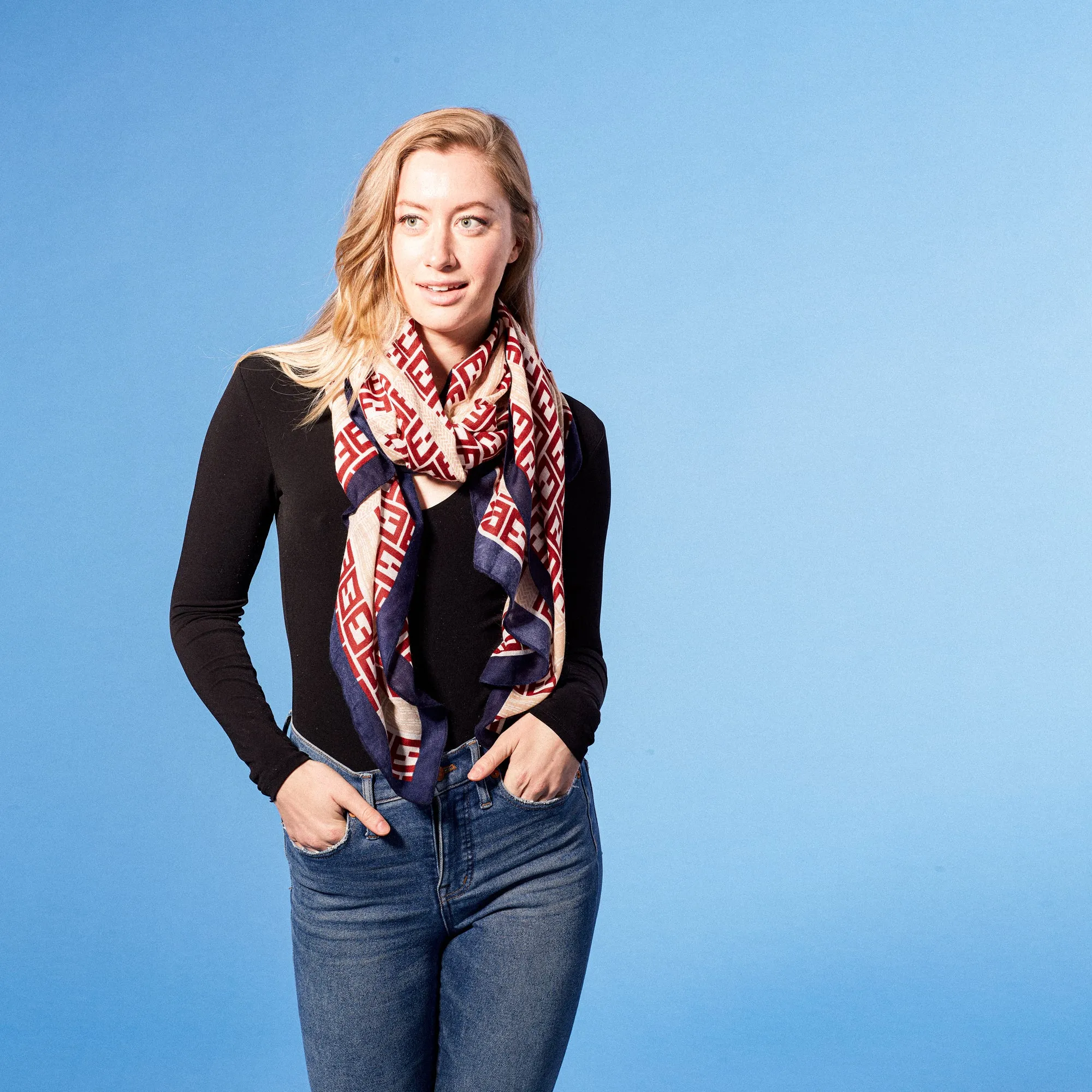 Antionette Pattern Scarf - Brown