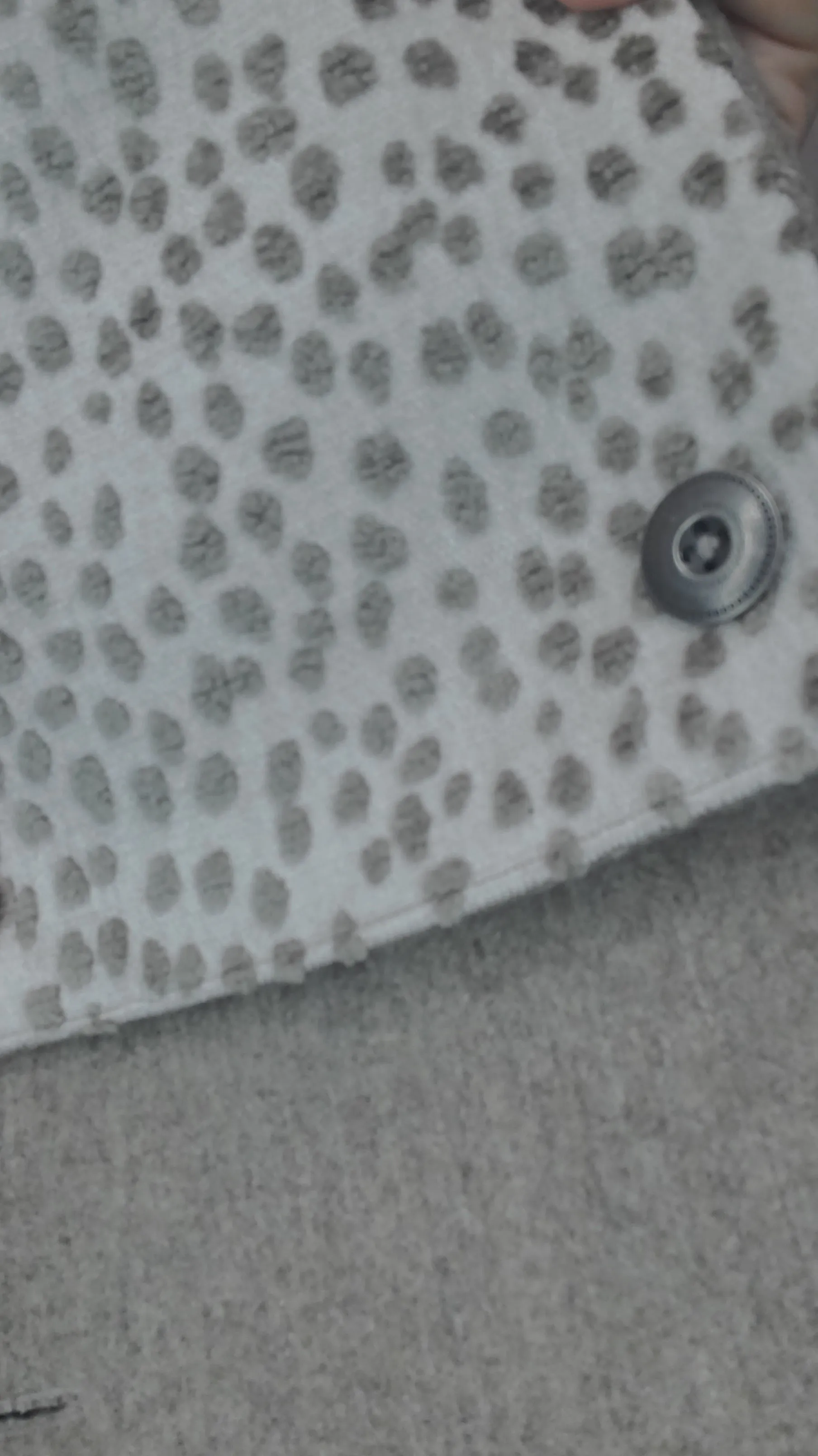 Cozy Spots Fine Decorator Fabric Art Scarf