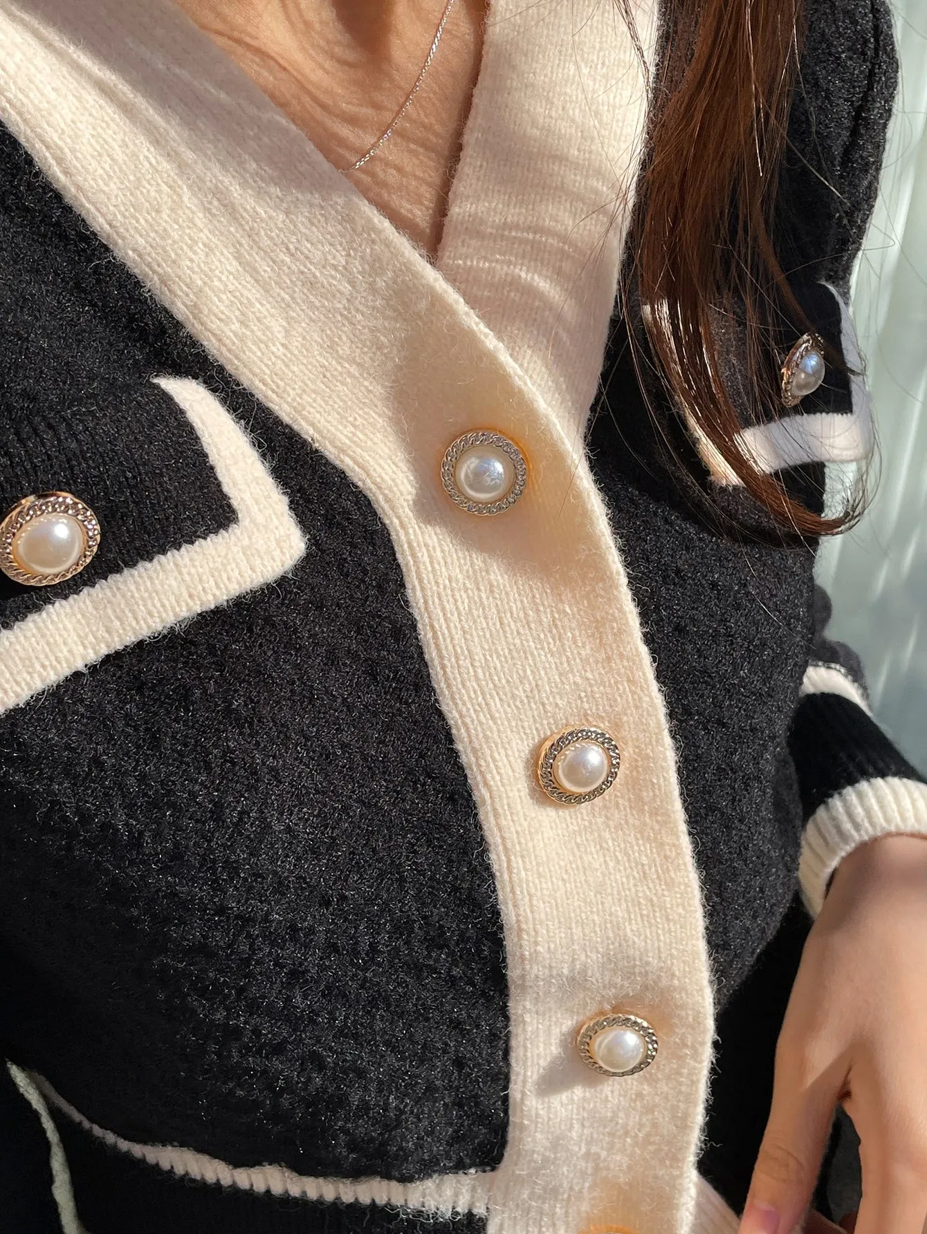 DAZY Contrast Trim Button Front Cardigan