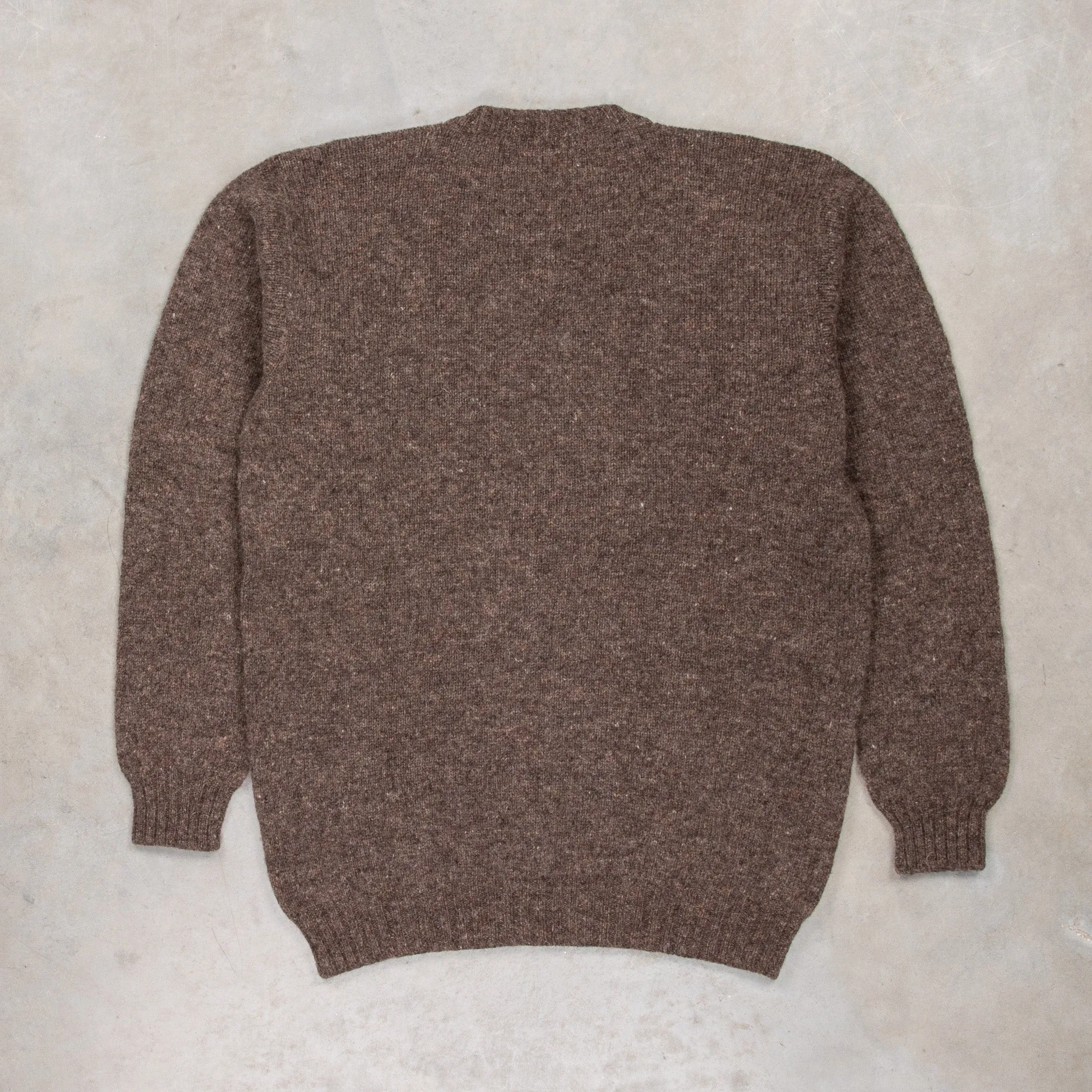 Laurence J. Smith  Super soft Seamless Crew Neck Pullover Elephant