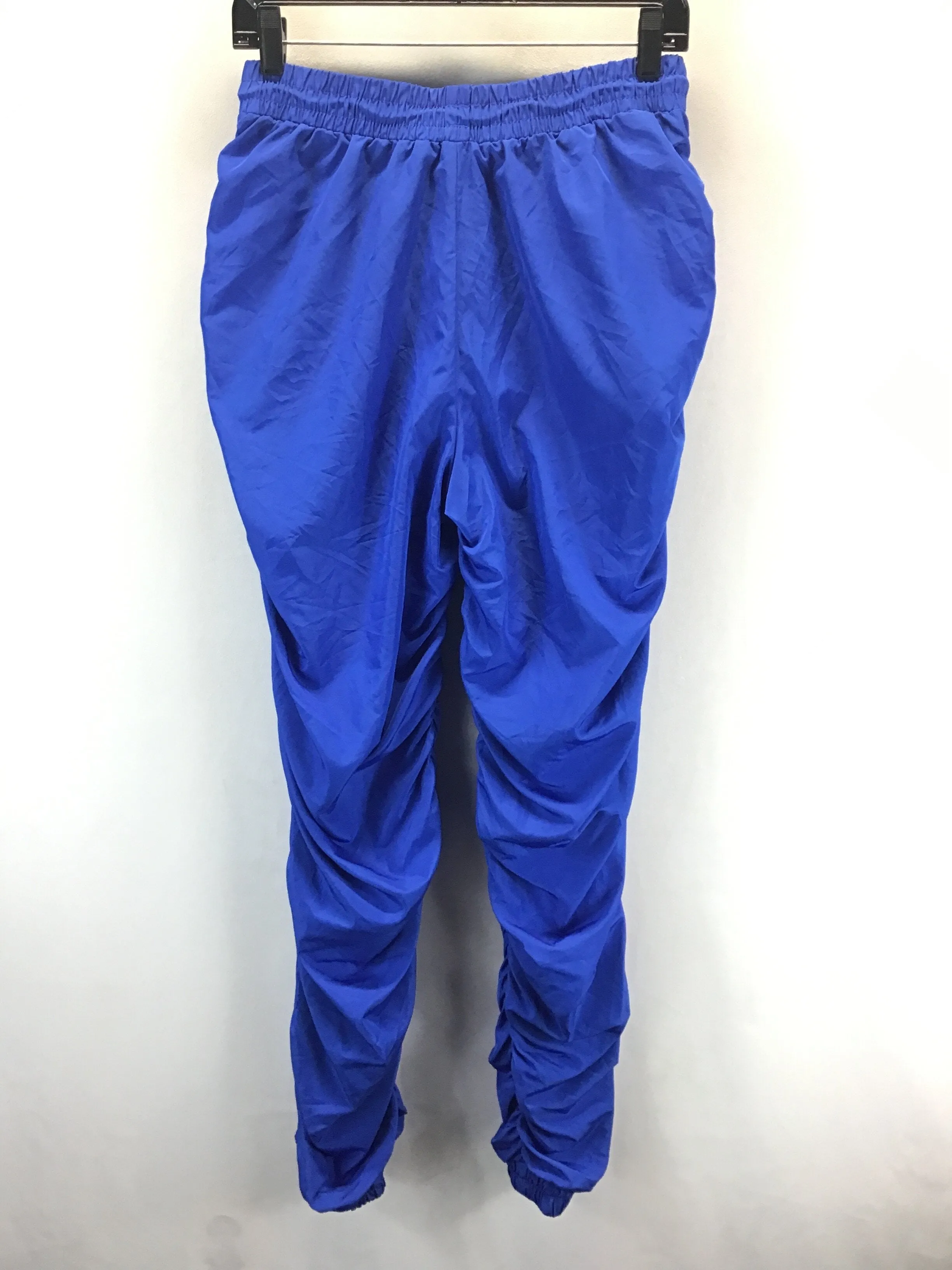 Pants Joggers By Clothes Mentor  Size: M