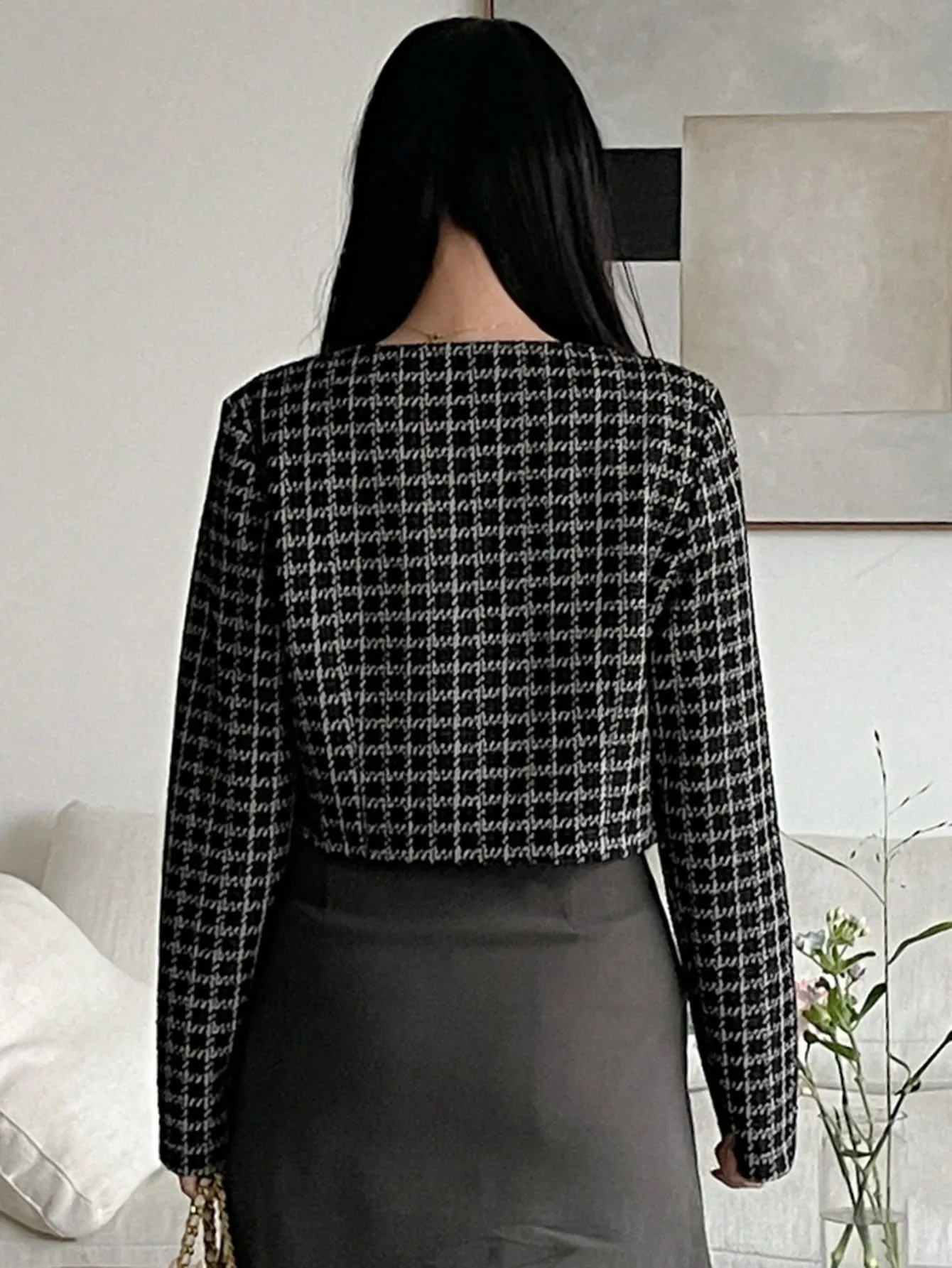 Shein DAZY Women's Plaid Round Neck Short Cardigan Long Sleeve Button Stylish Casual Jacket