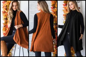 SLEEVELESS SOLID OPEN CARDIGAN WITH SIDE POCKET AND ASYMMETRICAL HEM DETAIL