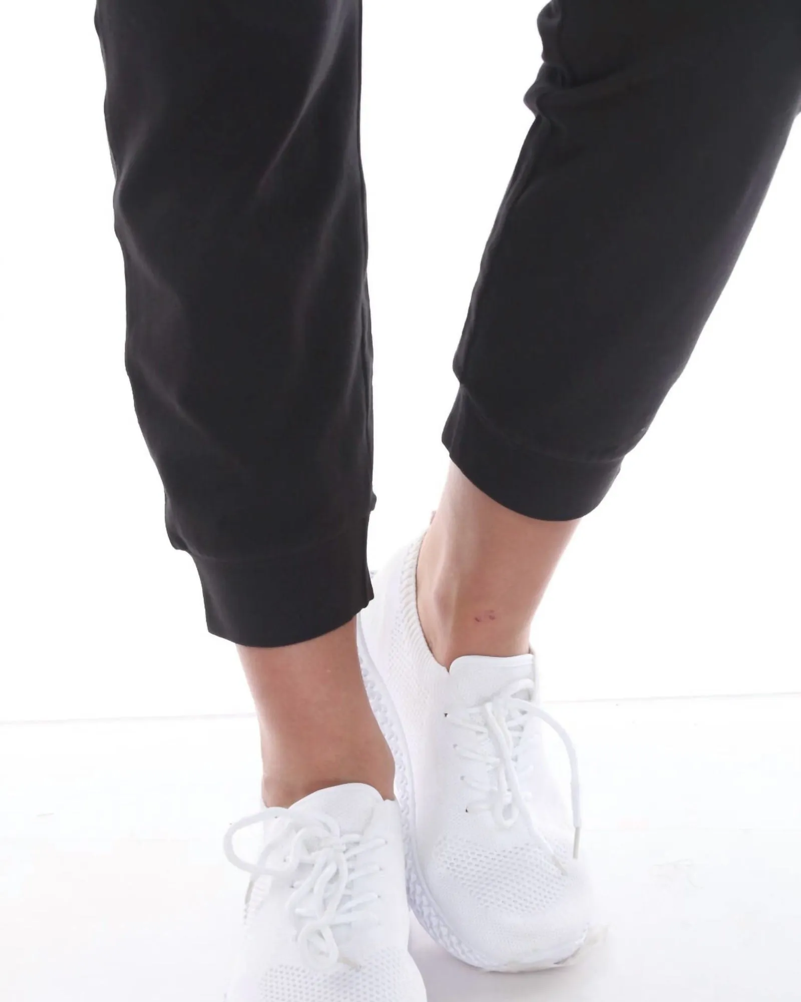 Sunday Joggers in Black | Black