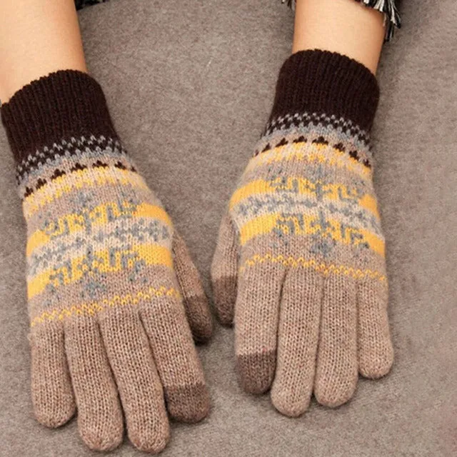 Warm Knitted Gloves