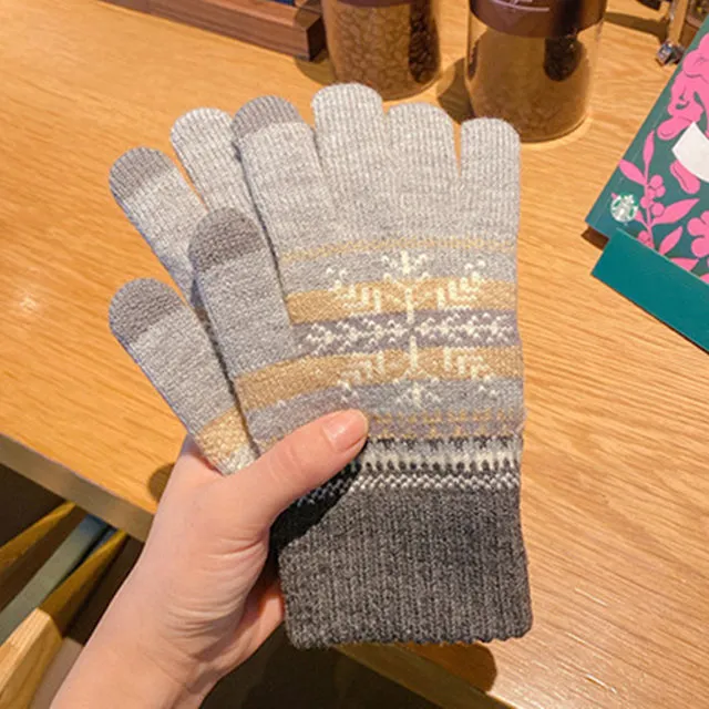 Warm Knitted Gloves